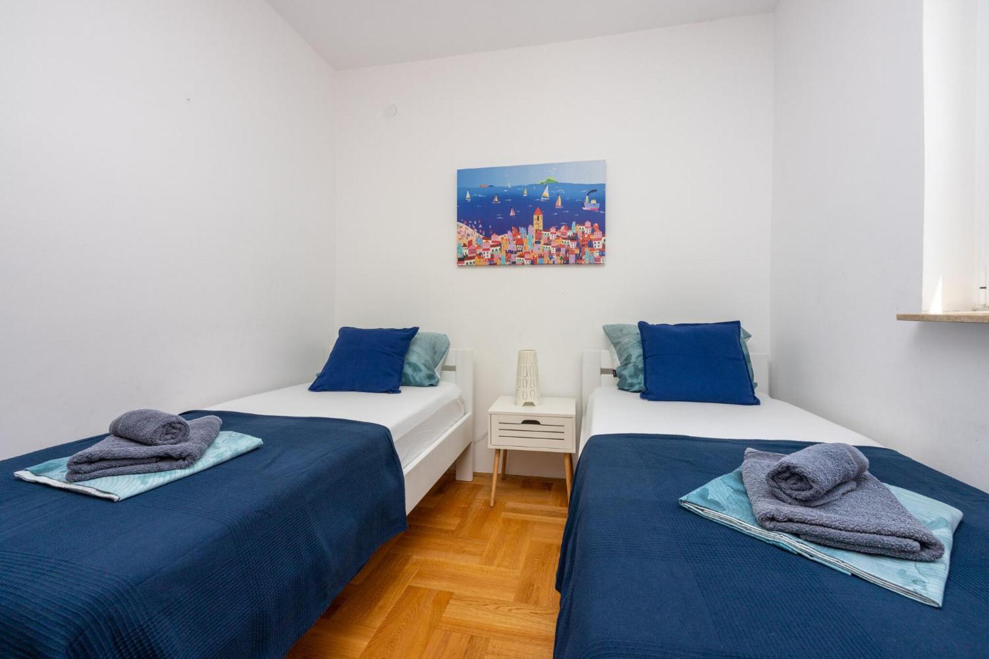Podvezanec Apartment Dramalj Ngoại thất bức ảnh