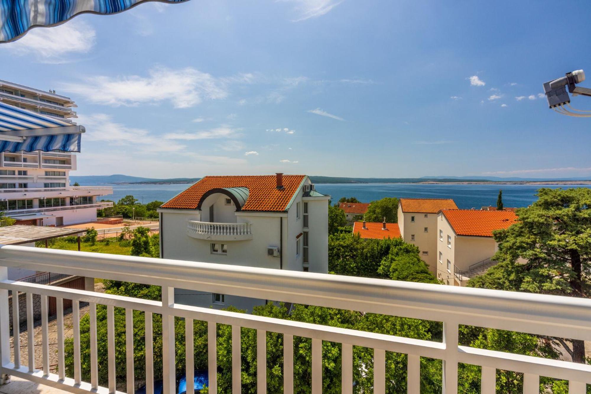Podvezanec Apartment Dramalj Ngoại thất bức ảnh