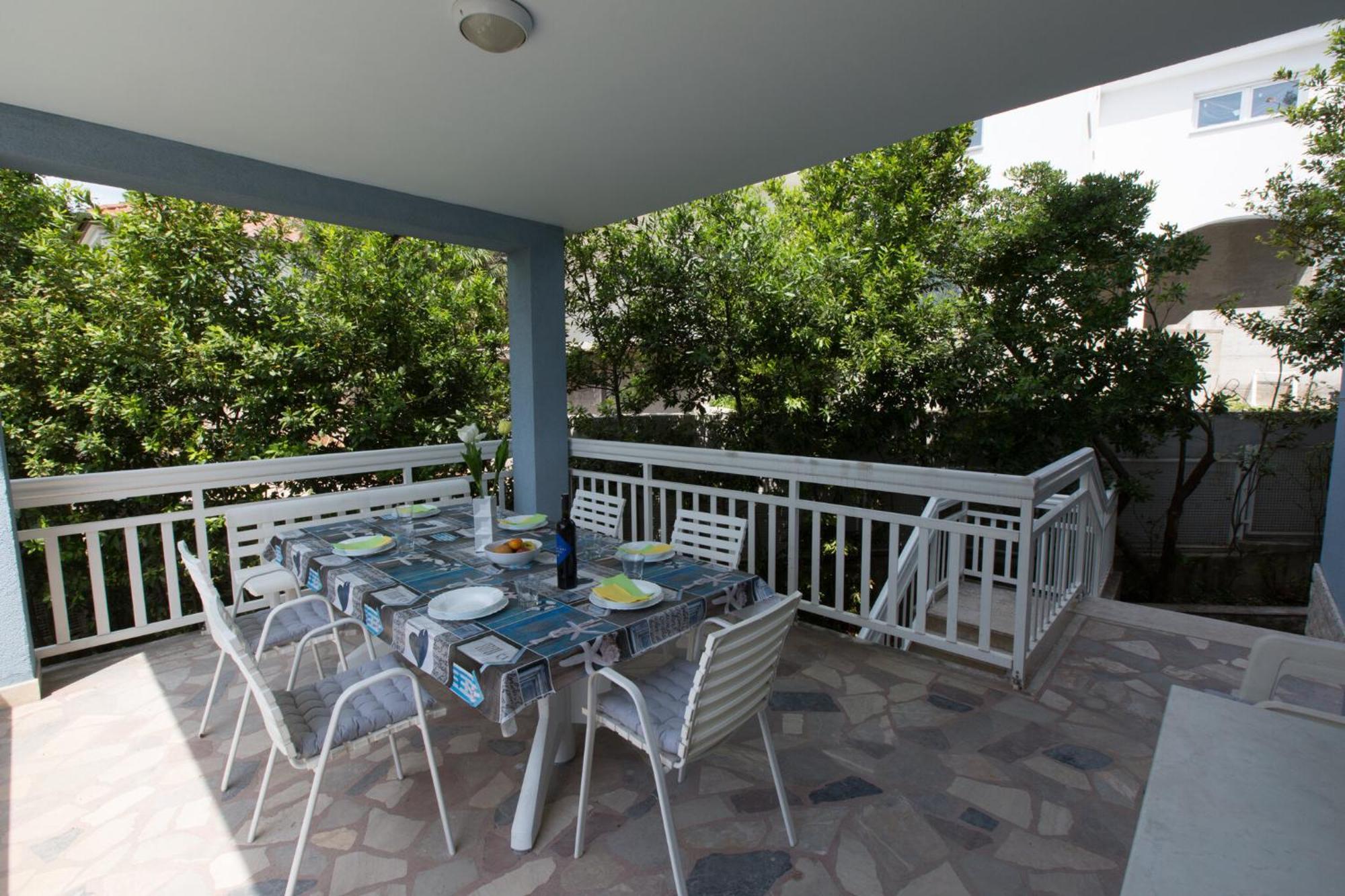 Podvezanec Apartment Dramalj Ngoại thất bức ảnh