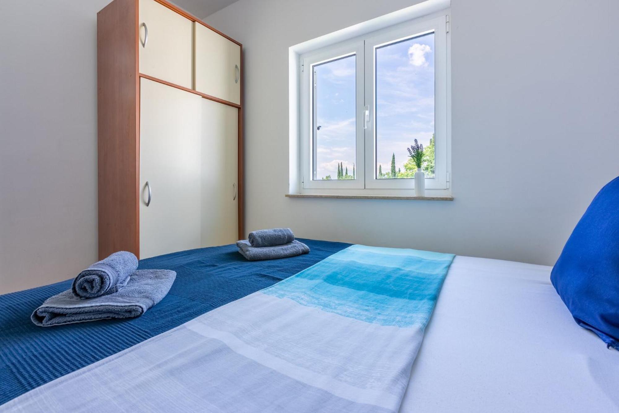 Podvezanec Apartment Dramalj Ngoại thất bức ảnh